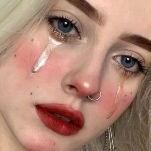 Meet your Posher, Debra